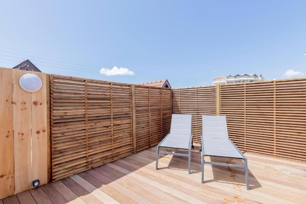 Residence Les Suites Du Port - By Le Saint Ferdinand Arcachon Luaran gambar